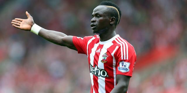 SOUTHAMPTON, ENGLAND - AUGUST 30: Sadio Mane of Southampton gestures during the Barclays Premier League match between Southampton and Norwich City on August 30, 2015 in Southampton, United Kingdom. (Photo by Catherine Ivill - AMA/Getty Images)