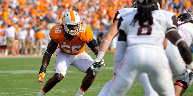 NASHVILLE, TN - SEPTEMBER 05: Curt Maggitt #56 of the Tennessee Volunteers plays against the Bowling Green Falcons at Nissan Stadium on September 5, 2015 in Nashville, Tennessee. (Photo by Frederick Breedon/Getty Images)
