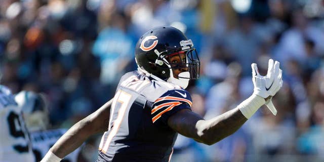 Chicago Bears' Alshon Jeffery (17) misses a pass against the Carolina Panthers during the second half of an NFL football game in Charlotte, N.C., Sunday, Oct. 5, 2014. The Panthers won 31-24. (AP Photo/Bob Leverone)