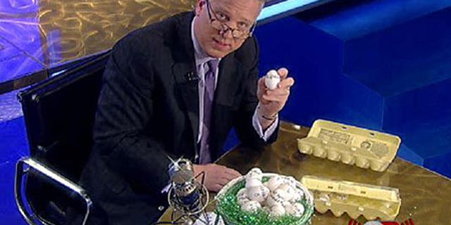 Glenn's eggs-cellent demonstration