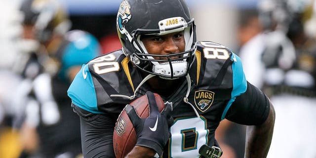 JACKSONVILLE, FL - AUGUST 14: Tight End Julius Thomas #80 of the Jacksonville Jaguars during a preseason game against the Pittsburgh Steelers at EverBank Field on August 14, 2015 in Jacksonville, Florida. The Jaguars defeated the Steelers 23 to 21. (Photo by Don Juan Moore/Getty Images)