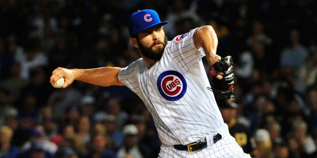 CHICAGO, IL - SEPTEMBER 27: Jake Arrieta #49 of the Chicago Cubs pitches against the Pittsburgh Pirates during the first inning on September 27, 2015 at Wrigley Field in Chicago, Illinois. (Photo by David Banks/Getty Images)