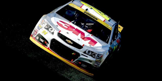 CHARLOTTE, NC - OCTOBER 11: Jeff Gordon, driver of the #24 3M Chevrolet, races during the NASCAR Sprint Cup Series Bank of America 500 at Charlotte Motor Speedway on October 11, 2015 in Charlotte, North Carolina. (Photo by Sean Gardner/Getty Images)