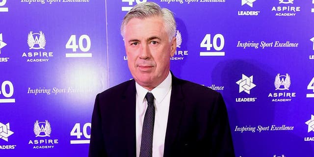 LONDON, ENGLAND - OCTOBER 06: Carlo Ancelotti poses for photographs during the Leaders Under 40 Awards at National History Museum on October 6, 2015 in London, England. (Photo by Tom Dulat/Getty Images).