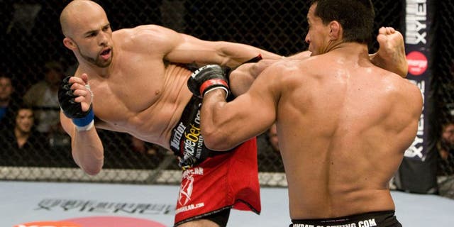 MONTREAL - APRIL 18: Eliot Marshall (black/red shorts) def. Vinny Magalhaes (white shorts) - Unanimous Decision during UFC 97 at Bell Centre on April 18, 2009 in Montreal, Quebec, Canada. (Photo by Josh Hedges/Zuffa LLC via Getty Images)