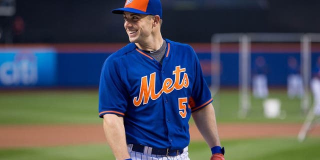 NEW YORK, NY - OCTOBER 13: David Wright #5 of the New York Mets looks on during batting practice before Game 4 of the NLDS against the Los Angeles Dodgers at Citi Field on Tuesday, October 13, 2015 in the Queens borough of New York City. (Photo by Alex Trautwig/MLB Photos via Getty Images) *** Local Caption)