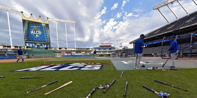 The Toronto Blue Jays take batting practice during a workout on Thursday, Oct. 15, 2015, at Kauffman Stadium in Kansas City, Mo. The Blue Jays meet the Kansas City Royals in Game 1 of the ALCS on Friday. (John Sleezer/Kansas City Star/TNS via Getty Images)