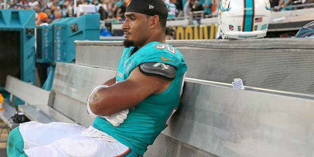 JACKSONVILLE, FL - SEPTEMBER 20: Olivier Vernon #50 of the Miami Dolphins looks on during a game against the Jacksonville Jaguars at EverBank Field on September 20, 2015 in Jacksonville, Florida. (Photo by Mike Ehrmann/Getty Images)