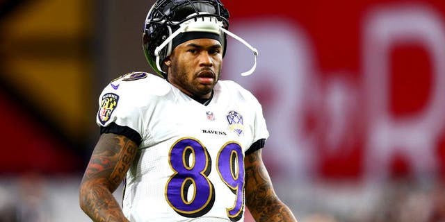 Oct 26, 2015; Glendale, AZ, USA; Baltimore Ravens wide receiver Steve Smith Sr. against the Arizona Cardinals at University of Phoenix Stadium. Mandatory Credit: Mark J. Rebilas-USA TODAY Sports