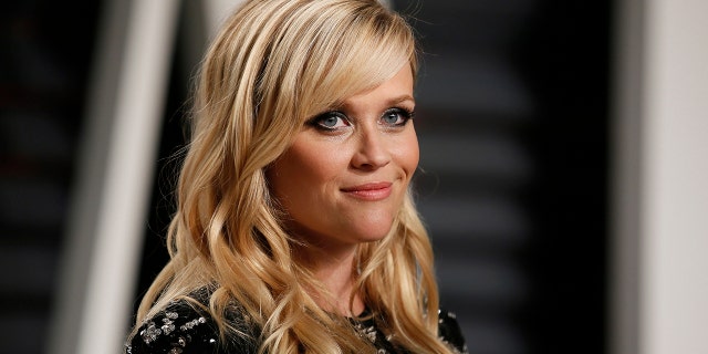 Reese Witherspoon used social media to correct a false report that she was putting her Nashville home on the market, according to a report.