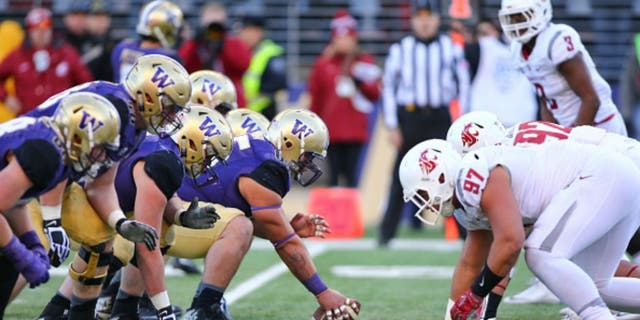 November 27, 2015: Washington against Washington State. Washington defeated Washington State 45-10 at Husky Stadium in Seattle, WA during the 108th annual Apple Cup (Photo by Jesse Beals/Icon Sportswire) (Photo by Jesse Beals/Icon Sportswire/Corbis via Getty Images)
