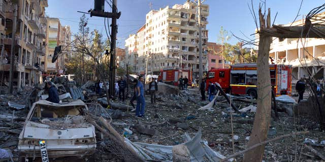 Large car bomb explosion leaves 8 dead in Turkish city | Fox News