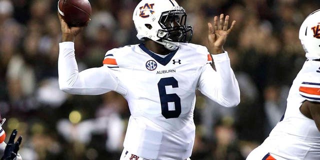 Auburn meningkatkan no.  19 Texas A&M, mengakhiri skid 2 game