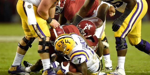 No.4 Alabama menutup Fournette favorit Heisman, top No.2 LSU