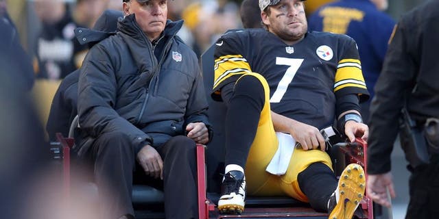 Nov 8, 2015; Pittsburgh, PA, USA; Pittsburgh Steelers quarterback Ben Roethlisberger (7) is taken from the field on a cart after suffering an apparent injury against the Oakland Raiders during the fourth quarter at Heinz Field. The Steelers won 38-35. Mandatory Credit: Charles LeClaire-USA TODAY Sports