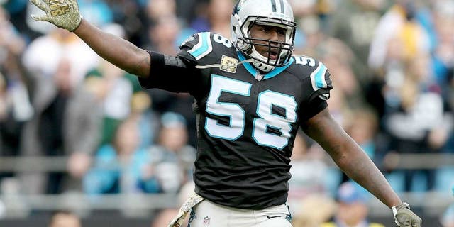 CHARLOTTE, NC - NOVEMBER 08: Thomas Davis #58 of the Carolina Panthers reacts after a play on defense during their game against the Green Bay Packers at Bank of America Stadium on November 8, 2015 in Charlotte, North Carolina. (Photo by Streeter Lecka/Getty Images)