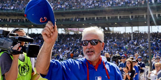 Sep 26, 2015; Chicago, IL, USA; Chicago Cubs manager Joe Maddon (70) acknowledges the crowd before the game against the Pittsburgh Pirates at Wrigley Field. Mandatory Credit: Matt Marton-USA TODAY Sports
