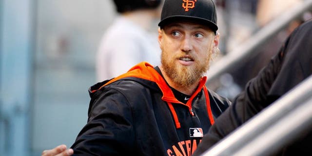 PITTSBURGH, PA - AUGUST 20: Hunter Pence #8 of the San Francisco Giants looks on during the game against the Pittsburgh Pirates at PNC Park on August 20, 2015 in Pittsburgh, Pennsylvania. (Photo by Justin K. Aller/Getty Images)