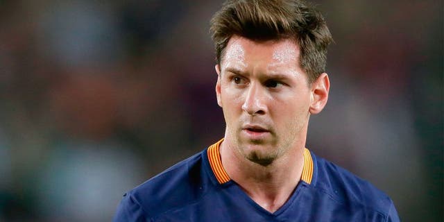 Lionel Messi of FC Barcelona during the Primera Division match between FC Barcelona and Levante UD on September 20, 2015 at Camp Nou stadium in Barcelona, Spain.(Photo by VI Images via Getty Images)