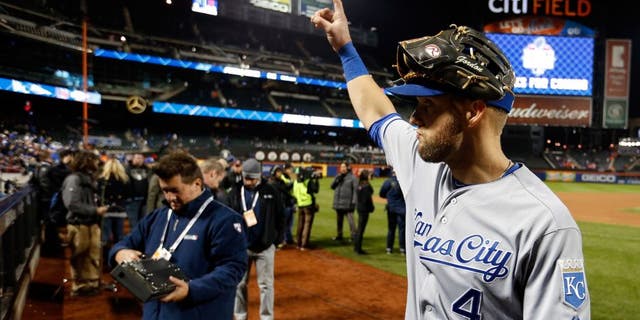 NEW YORK, NY - OCTOBER 31: Alex Gordon #4 of the Kansas City Royals celebrates after defeating the New York Mets by a score of 5-3 to win Game Four of the 2015 World Series at Citi Field on October 31, 2015 in the Flushing neighborhood of the Queens borough of New York City. (Photo by Sean M. Haffey/Getty Images)