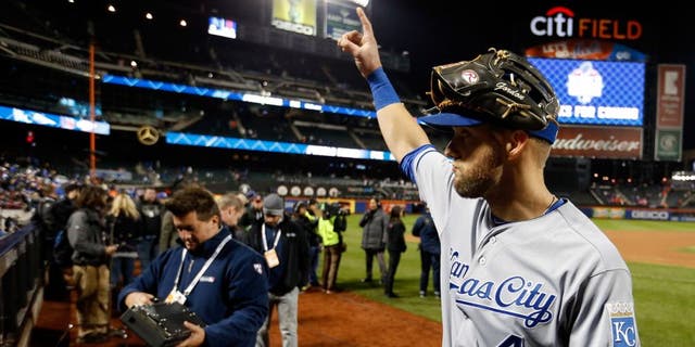 NEW YORK, NY - OCTOBER 31: Alex Gordon #4 of the Kansas City Royals celebrates after defeating the New York Mets by a score of 5-3 to win Game Four of the 2015 World Series at Citi Field on October 31, 2015 in the Flushing neighborhood of the Queens borough of New York City. (Photo by Sean M. Haffey/Getty Images)