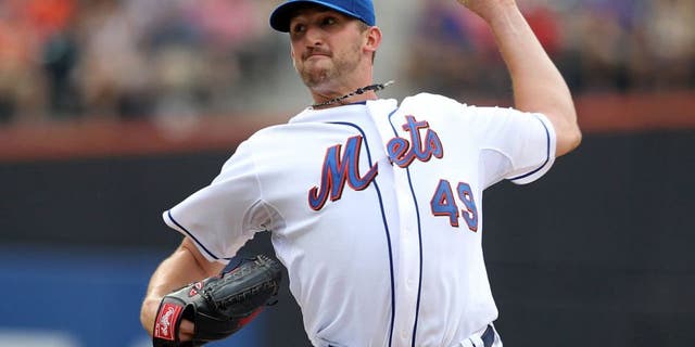 NEW YORK, NY - JULY 16: Jonathon Niese #49 of the New York Mets pitches against of the Philadelphia Phillies at Citi Field on July 16, 2011 in the Flushing neighborhood of the Queens borough of New York City. (Photo by Nick Laham/Getty Images)