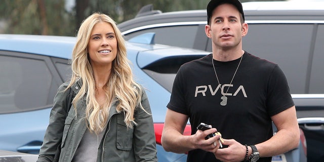 EXCLUSIVE: *NO WEB UNTIL 2AM PST, DECEMBER 16, 2016* *PREMIUM EXCLUSIVE RATES APPLY* Tarek and Christina El Moussa were all hugs and kisses as they were spotted together for the first time following their shock split announcement. The pair were all smiles as they met for a coffee in Los Angeles - dispelling rumors of a war between the stars of HGTV's Flip or Flop. Christina announced the couple were splitting earlier this week but the filing said they had been separated for six months when Tarek scared his wife and friends when he went hiking with a gun. So concerned were authorities that a Sheriff's Helicopter was called to where Tarek was hiking.