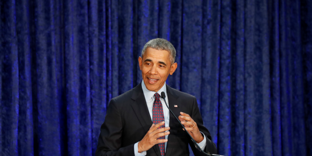 President Obama corresponded with Clinton on her private email server, analysts told the IG.