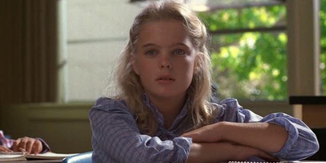 Erika Eleniak appeared in "E.T." as "The Pretty Girl."