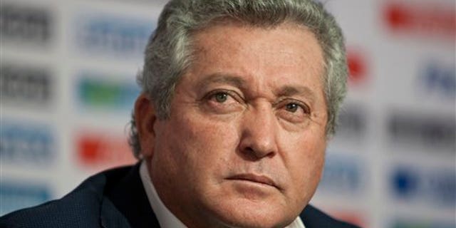 Victor Manuel Vucetich was hired Thursday as coach of the Mexican national team as it tries to recover from a pair of losses in World Cup qualifying.