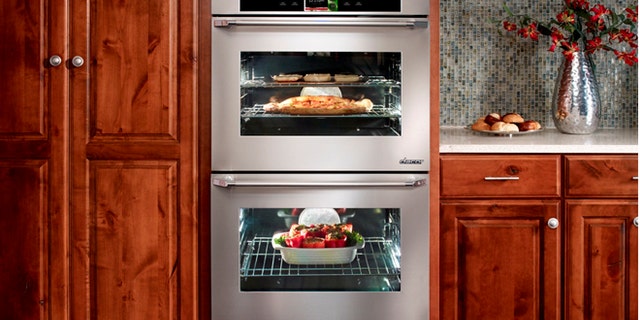 Dacor Discovery IQ smart oven.