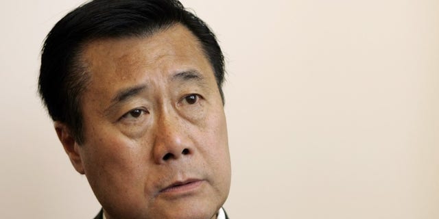 California State Sen. Leland Yee (D-San Francisco) talks in his office about the state's budget impasse in San Francisco, Calif., in this July 3, 2009, file photo. (REUTERS/Robert Galbraith)