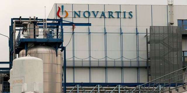 The logo of Swiss pharmaceutical company Novartis is seen at the company's plant in Hueninge, France January 27, 2016.  REUTERS/Arnd Wiegmann