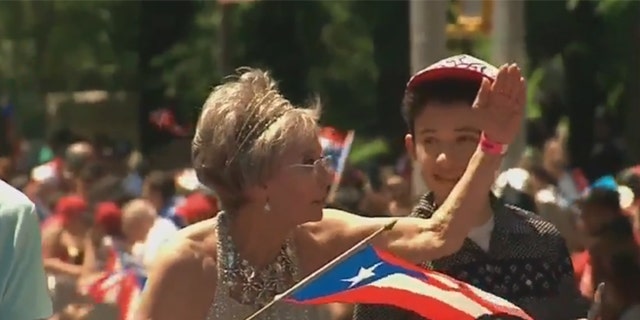 Grand Marshal Rita Moreno Dances Up A Storm At Nyc S Puerto Rican Day Parade Fox News