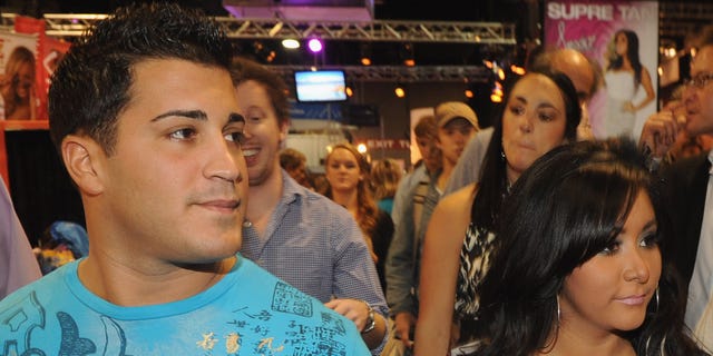 Oct. 15, 2011: Boyfriend Jionni LaValle and Snooki are seen at the Nashville Convention Center in Nashville, Tenn.