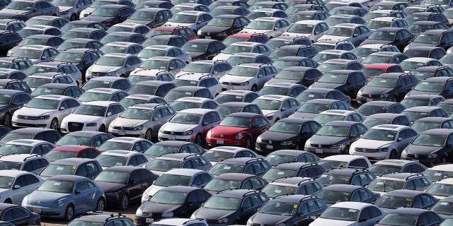 Vw Buyback Program >> Nearly 300,000 VW diesels are sitting in lots across the U ... Vw Buyback Program >> Nearly 300,000 VW diesels are sitting in lots across the U ...