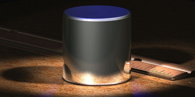 A computer-generated image of the International Prototype kilogram (IPK), which is made from an alloy of 90% platinum and 10% iridium and machined into a cylinder.