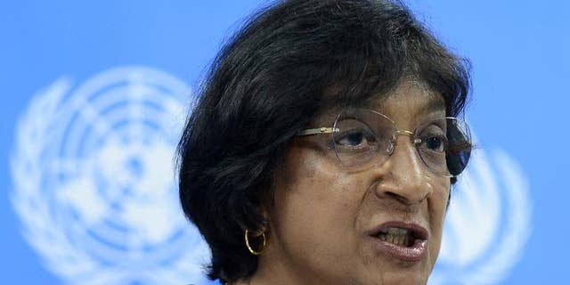 UN human rights chief Navi Pillay addresses a press conference in Colombo on August 31, 2013.
