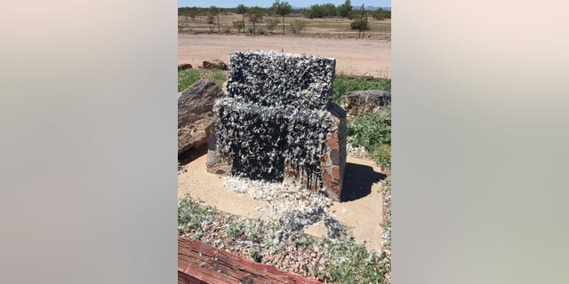 A Confederate monument located on a highway in Arizona was vandalized, tarred and feathered.