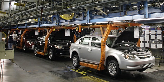 FILE - In this Thursday, Aug. 21, 2008, file photo, the Chevy Cobalt moves on the assembly line at the Lordstown Assembly Plant Thursday Aug. 21, 2008. in Lordstown, Ohio. The U.S. governments auto safety watchdog likely is looking into whether General Motors was slow to report problems that led to a massive small-car recall and 13 deaths. Photo/Ron Schwane, File)