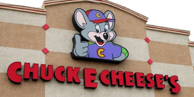 The kid-friendly pizza restaurant moves to keep up with the sophisticated entertainment preferences of today's kids.