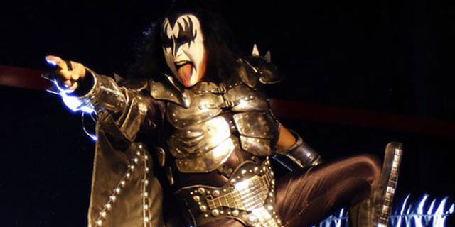 Gene Simmons (AP)