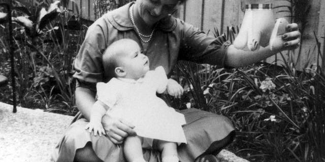 Barbara and her daughter, Doro, Easter, April 1960.