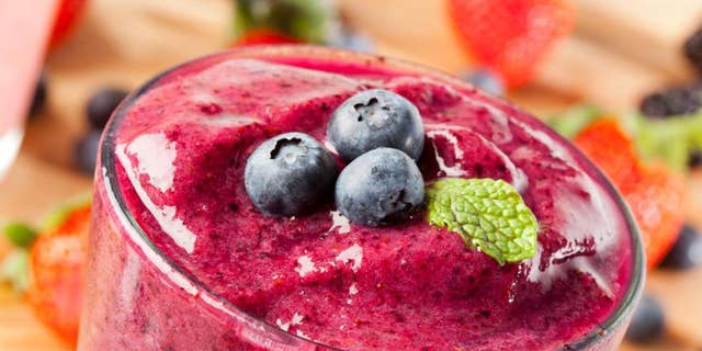 When%20you're%20tossing%20fruit%2C%20ice%20and%20other%20smoothie%20mix-ins%20into%20your%20blender%2C%20take%20an%20extra%20second%20to%20add%20one%20more%20metabolism-boosting%20ingredient%20%E2%80%94%20whey%20protein%20powder.%20%26quot%3BWhey%20protein%20increases%20calorie%20burn%20and%20fat%20utilization%2C%20helps%20the%20body%20maintain%20muscle%2C%20and%20triggers%20the%20brain%20to%20feel%20full%2C%26quot%3B%20says%20Paul%20Arciero%2C%20a%20professor%20in%20the%20Health%20and%20Exercise%20Sciences%20Department%20at%20Skidmore%20College%20who%20has%20studied%20whey's%20effects%20on%20the%20body.%20All%20types%20of%20protein%20rev%20up%20your%20metabolism%20%E2%80%94%20protein%20has%20a%20thermogenic%20effect%2C%20meaning%20it%20makes%20your%20body%20produce%20more%20heat%20and%2C%20in%20turn%2C%20burn%20more%20calories%20%E2%80%94%20but%20whey%20may%20be%20the%20most%20effective%20non-animal%20protein.%20A%20study%20published%20in%20the%20American%20Journal%20of%20Clinical%20Nutrition%20revealed%20that%20fat%20oxidation%20and%20the%20thermic%20effect%20was%20greater%20with%20whey%20than%20with%20soy%20or%20casein.%0A