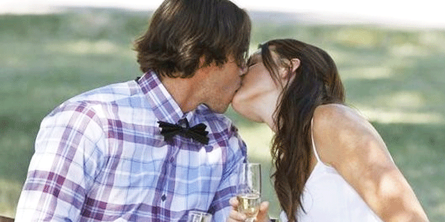 Last season's 'Bachelor' Ben Flajnik and his pick, Courtney Robertson