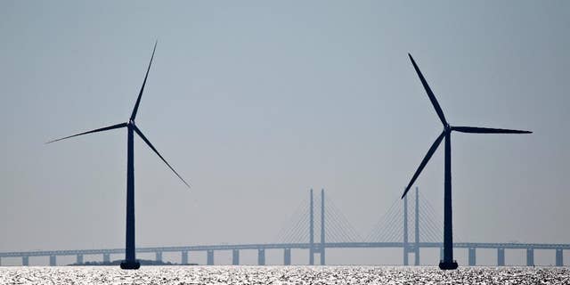 An image showing an offshore wind farm in Europe.