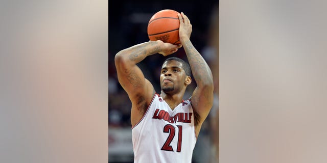 Louisville Behanan Ring Basketball