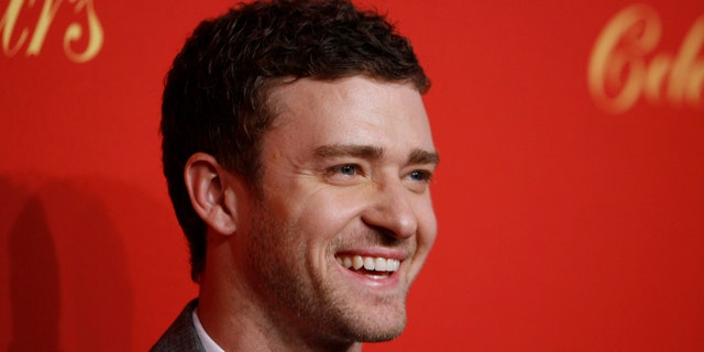 Actor Justin Timberlake arrives for the Cartier 100th Anniversary in America Celebration event in New York April 30, 2009. REUTERS/Lucas Jackson (UNITED STATES ENTERTAINMENT)