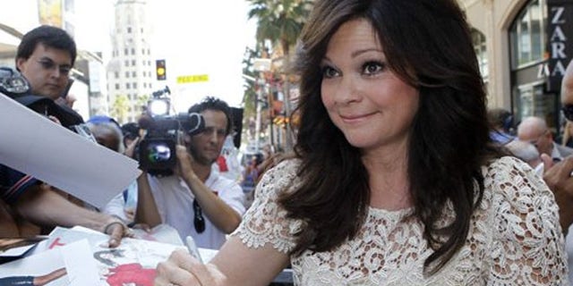 Actress Valerie Bertinelli signs autographs in Hollywood, Calif.