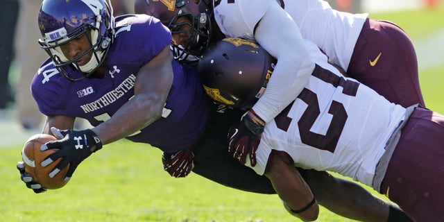 APTOPIX Minnesota Northwestern Football